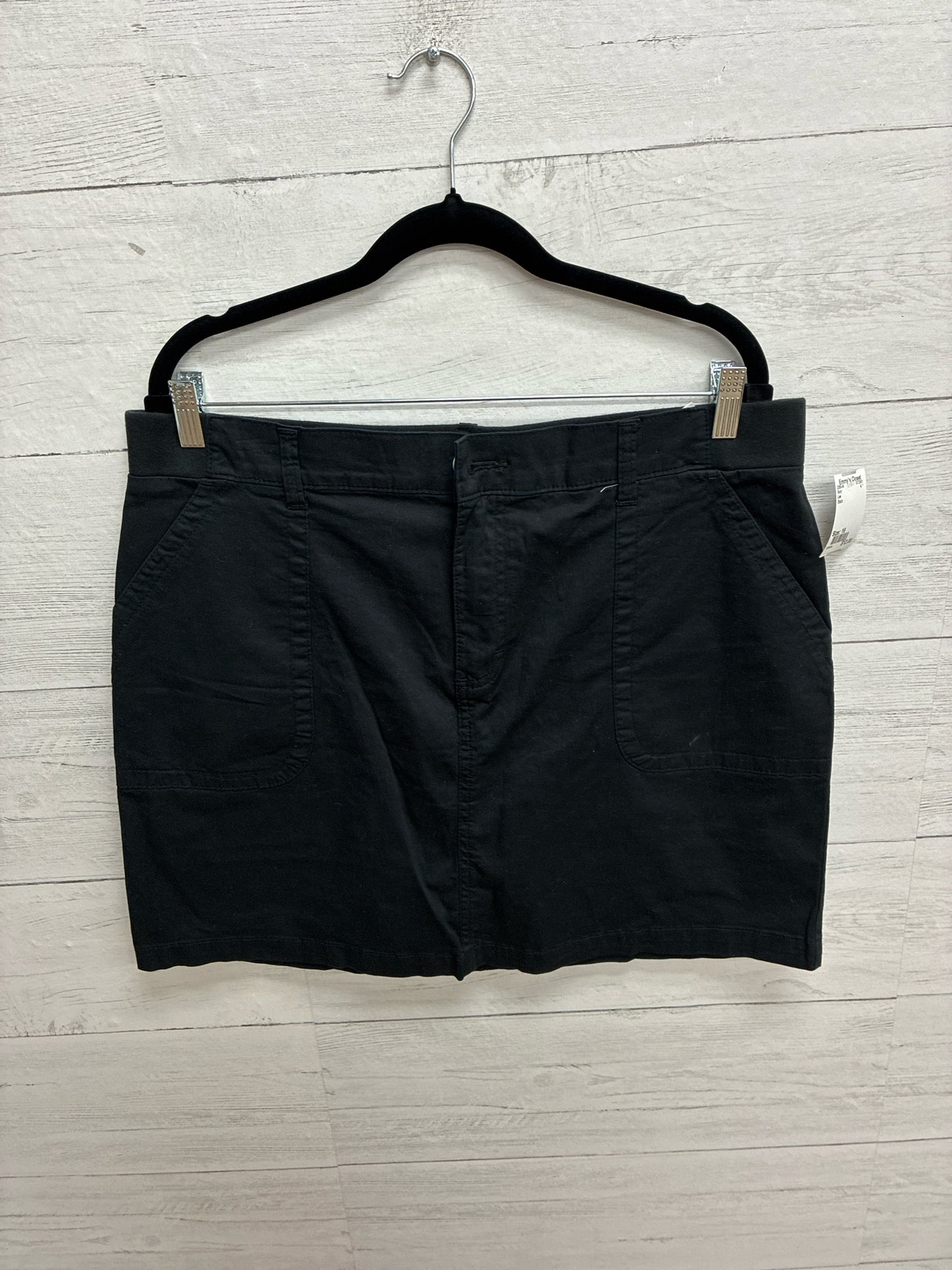 Size 16 Lee Black Skort
