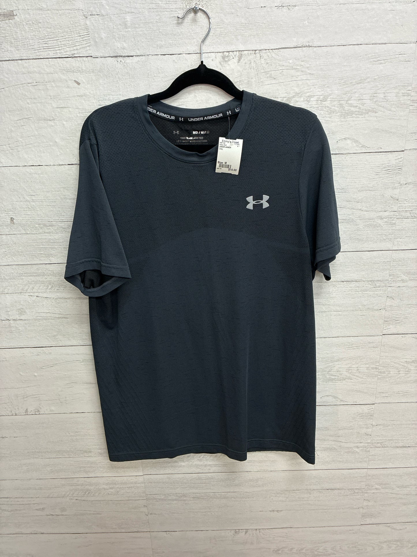 Size M UNDER ARMOR Grey Mens Shirt