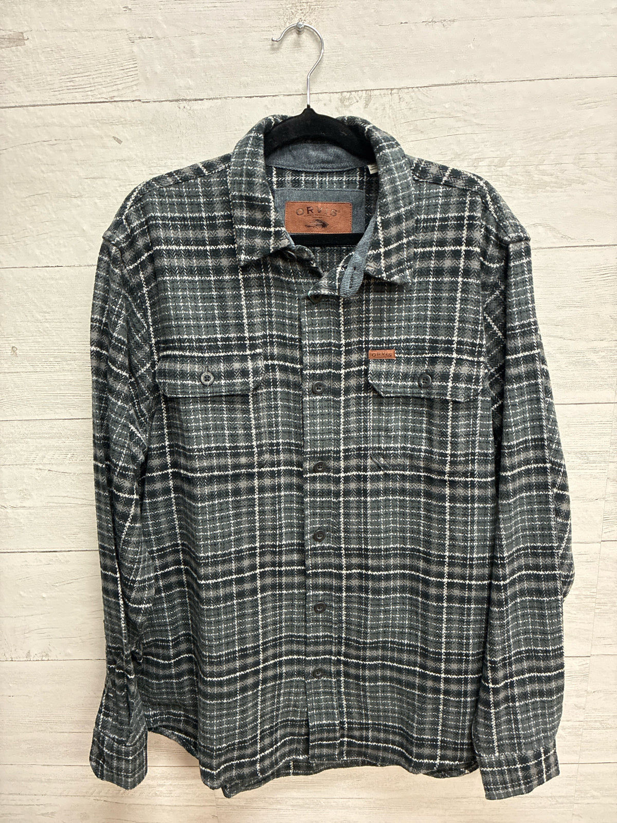 Size S Orvis Grey Mens Shirt