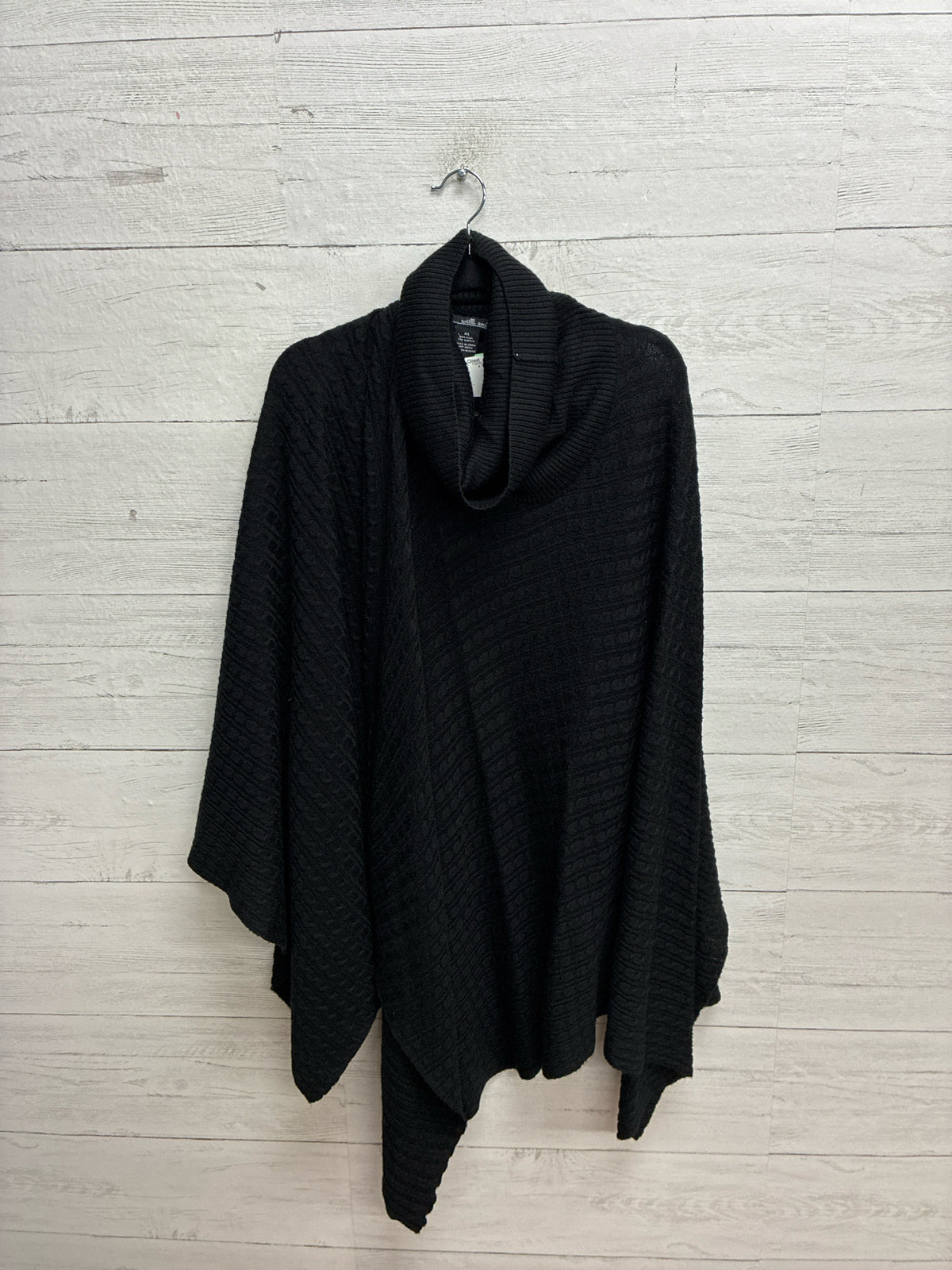 Size M Willi Smith Black Womens Shawl