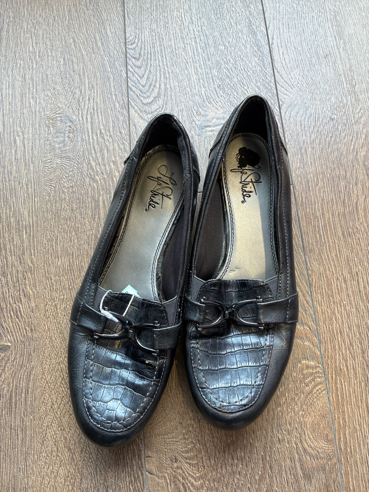 9 Life Stride Black Womens Shoe