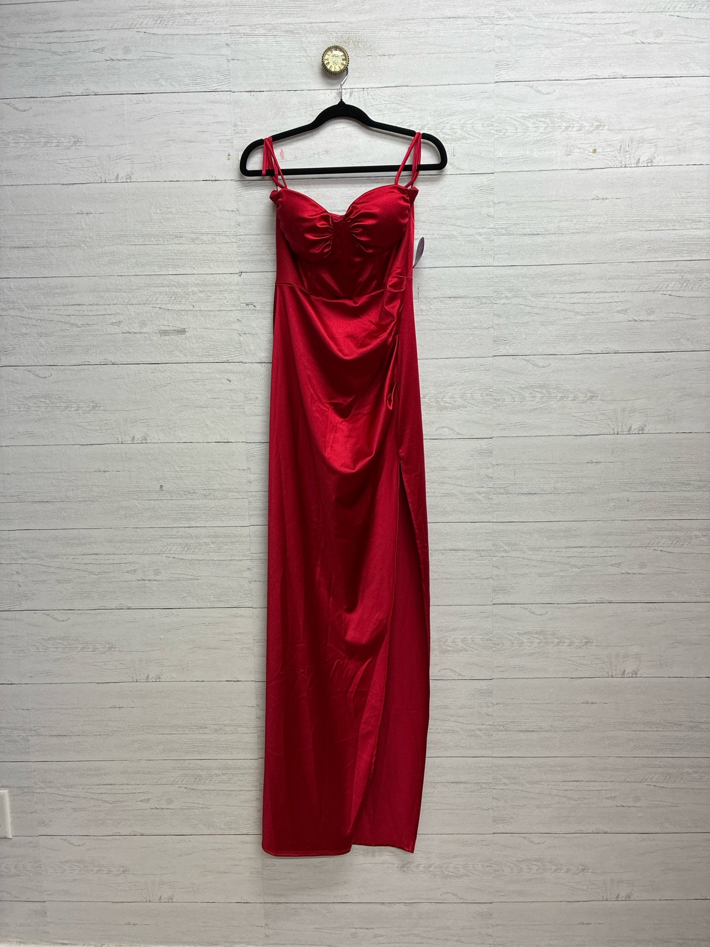 Size M Windsor Red Dress/Evening Wear