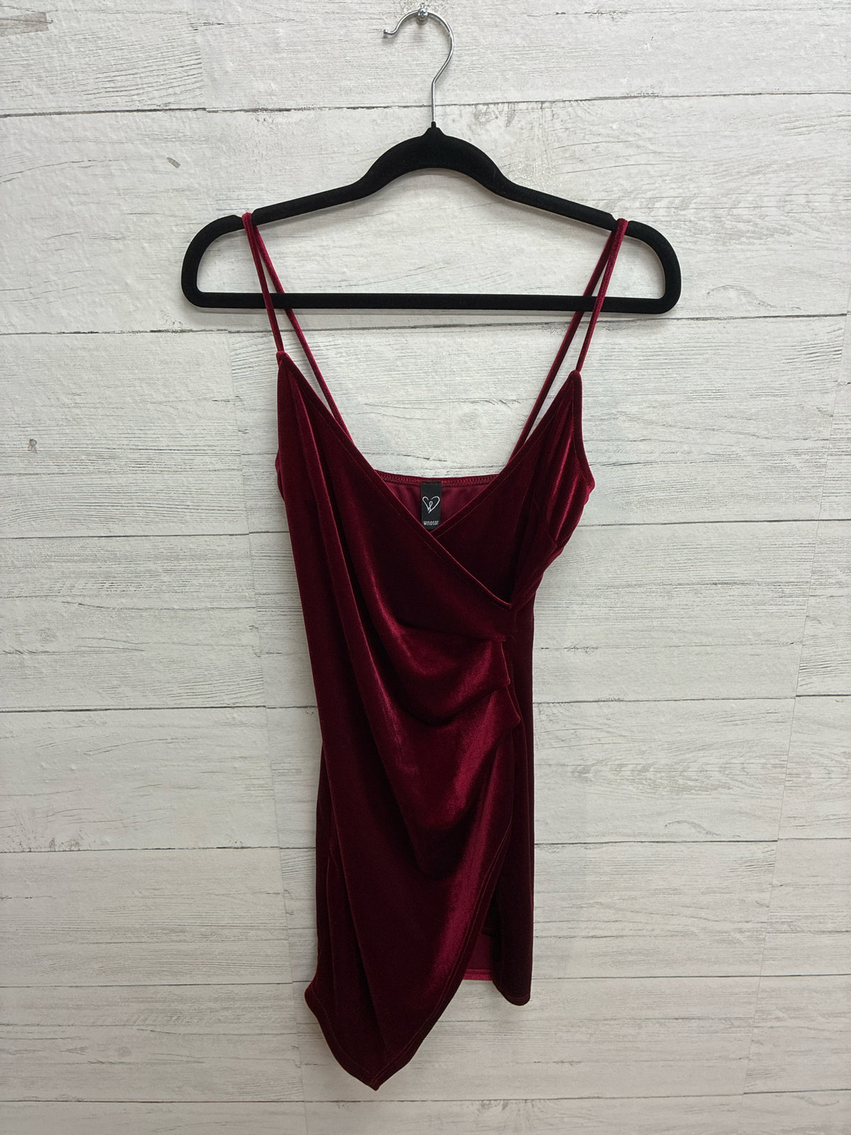 Size S Windsor Red GOWN