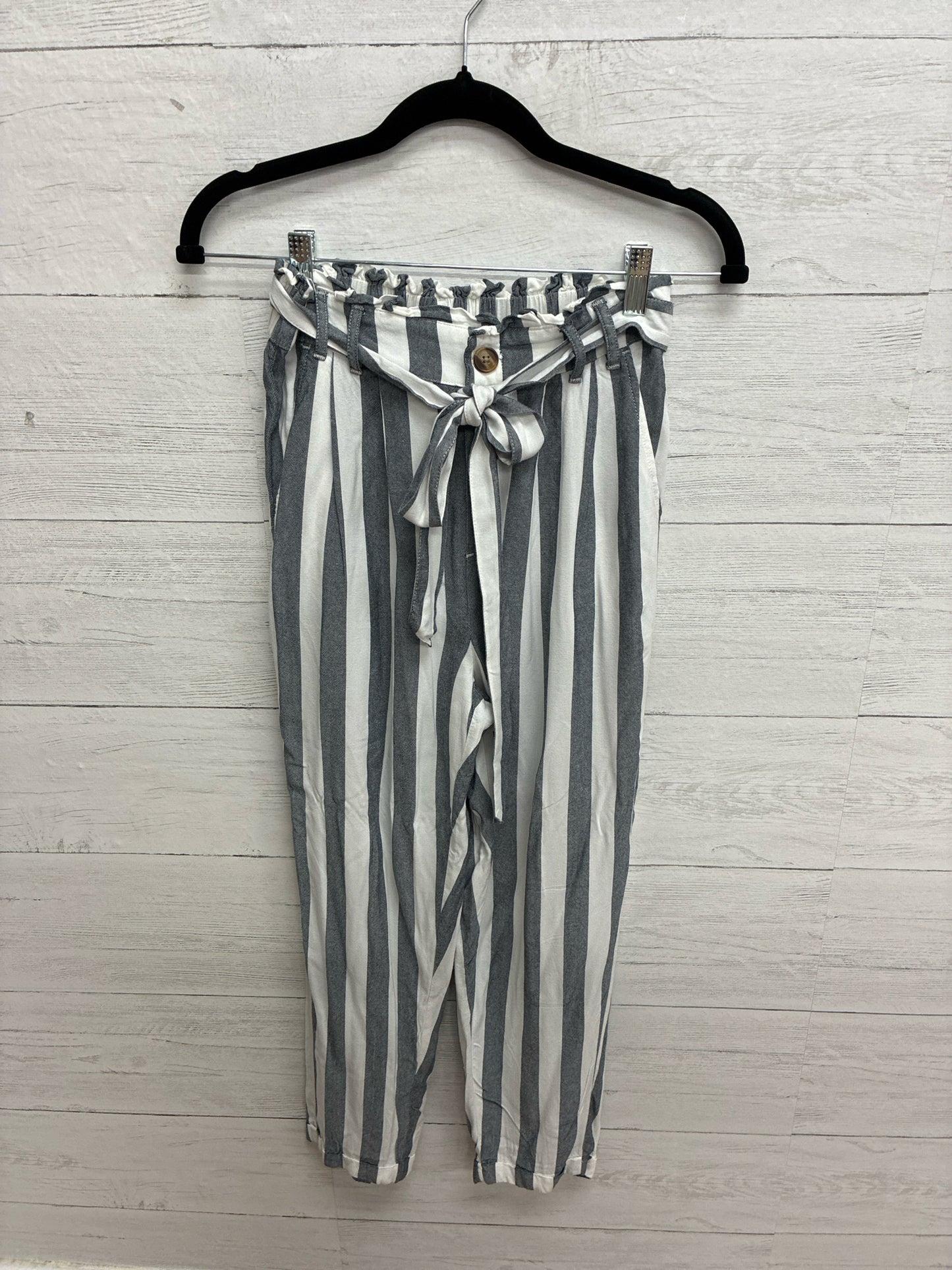 Size XS American Eagle Gray stripe Womens Jeans