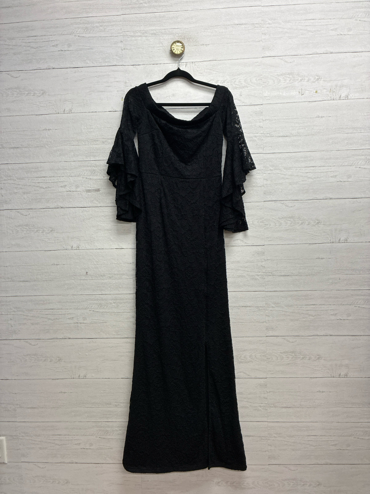 Size S VFSHOW Black GOWN
