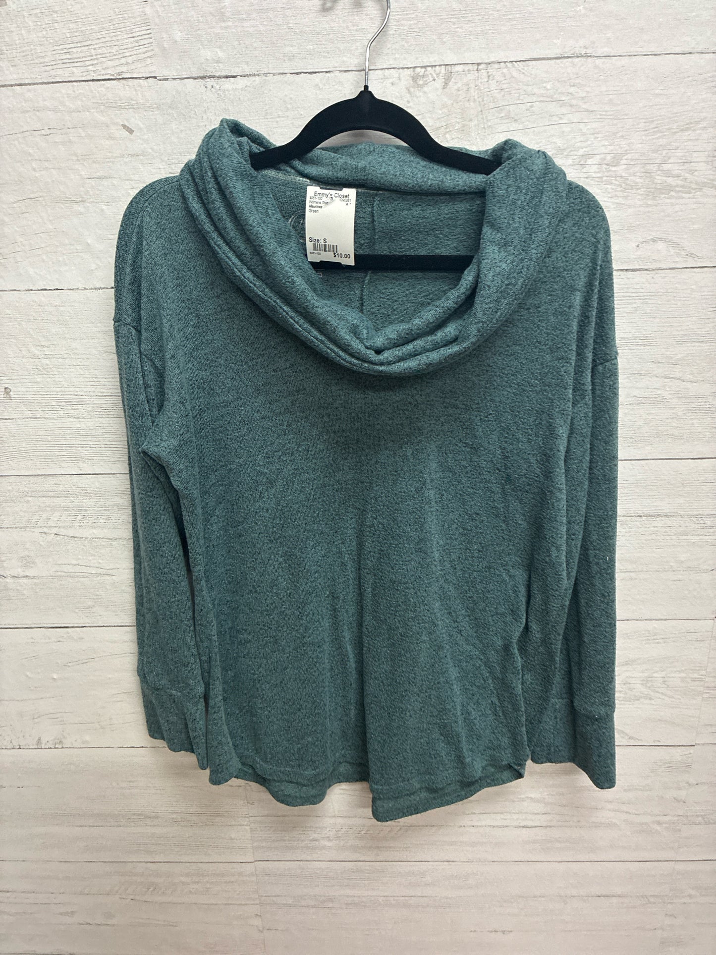 Size S Maurices Green Womens Shirt
