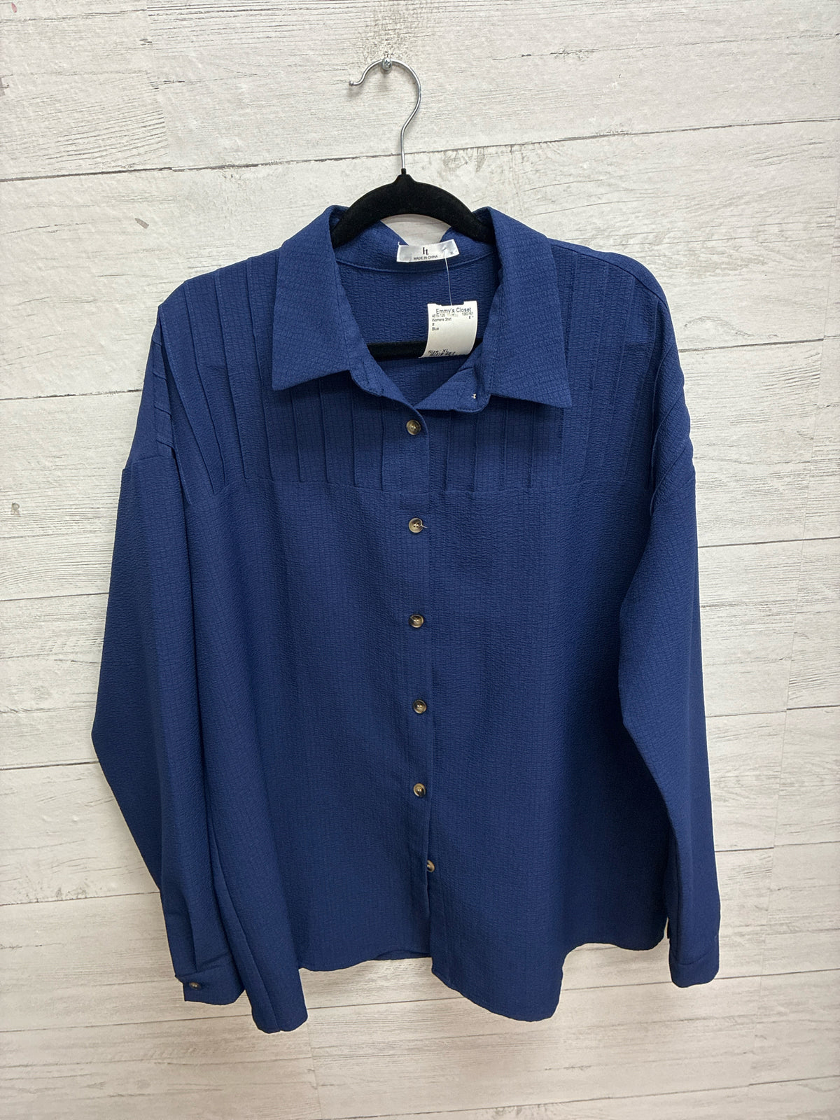 Size XL It Blue Womens Shirt