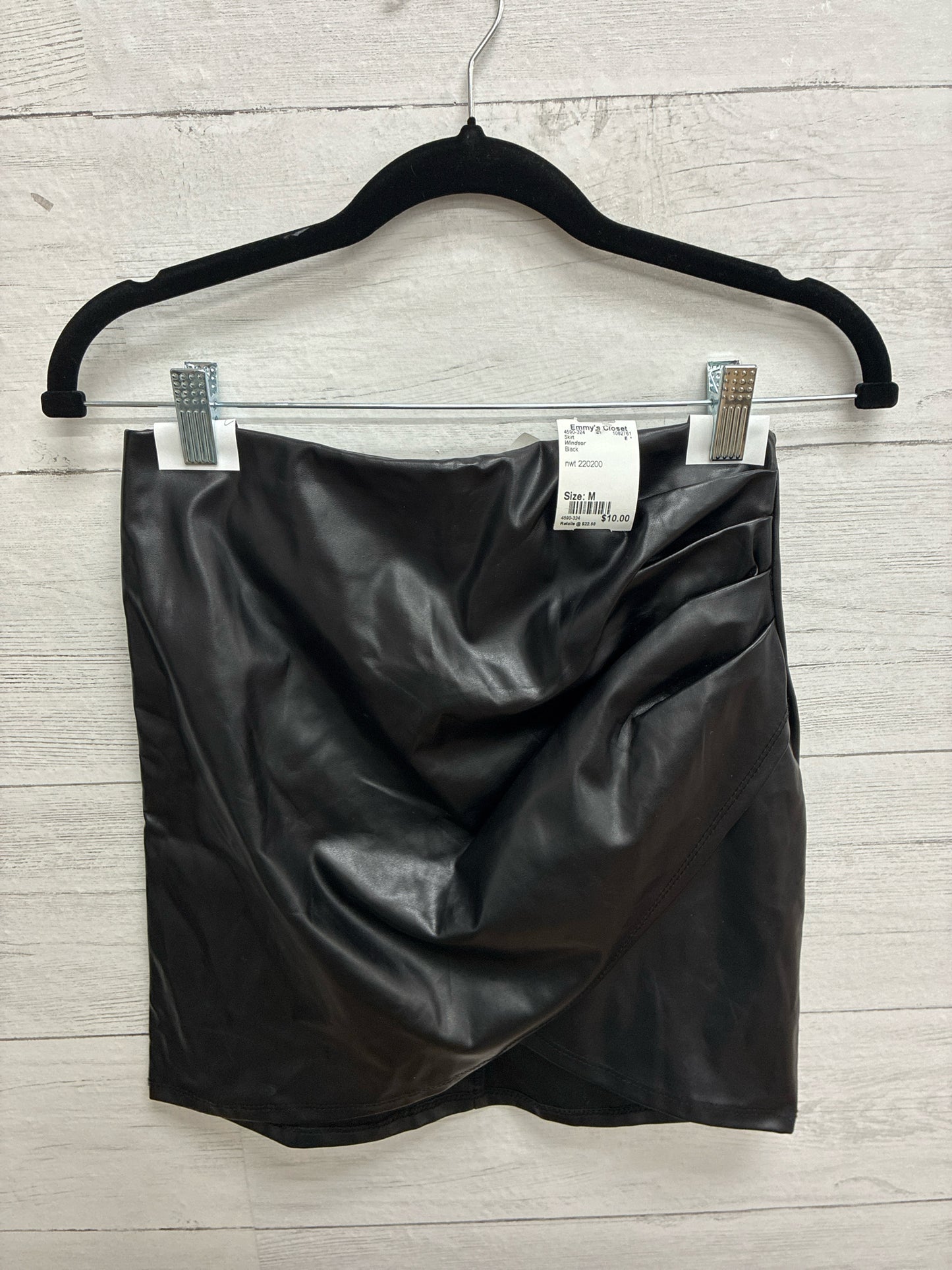 Size M Windsor Black Skirt