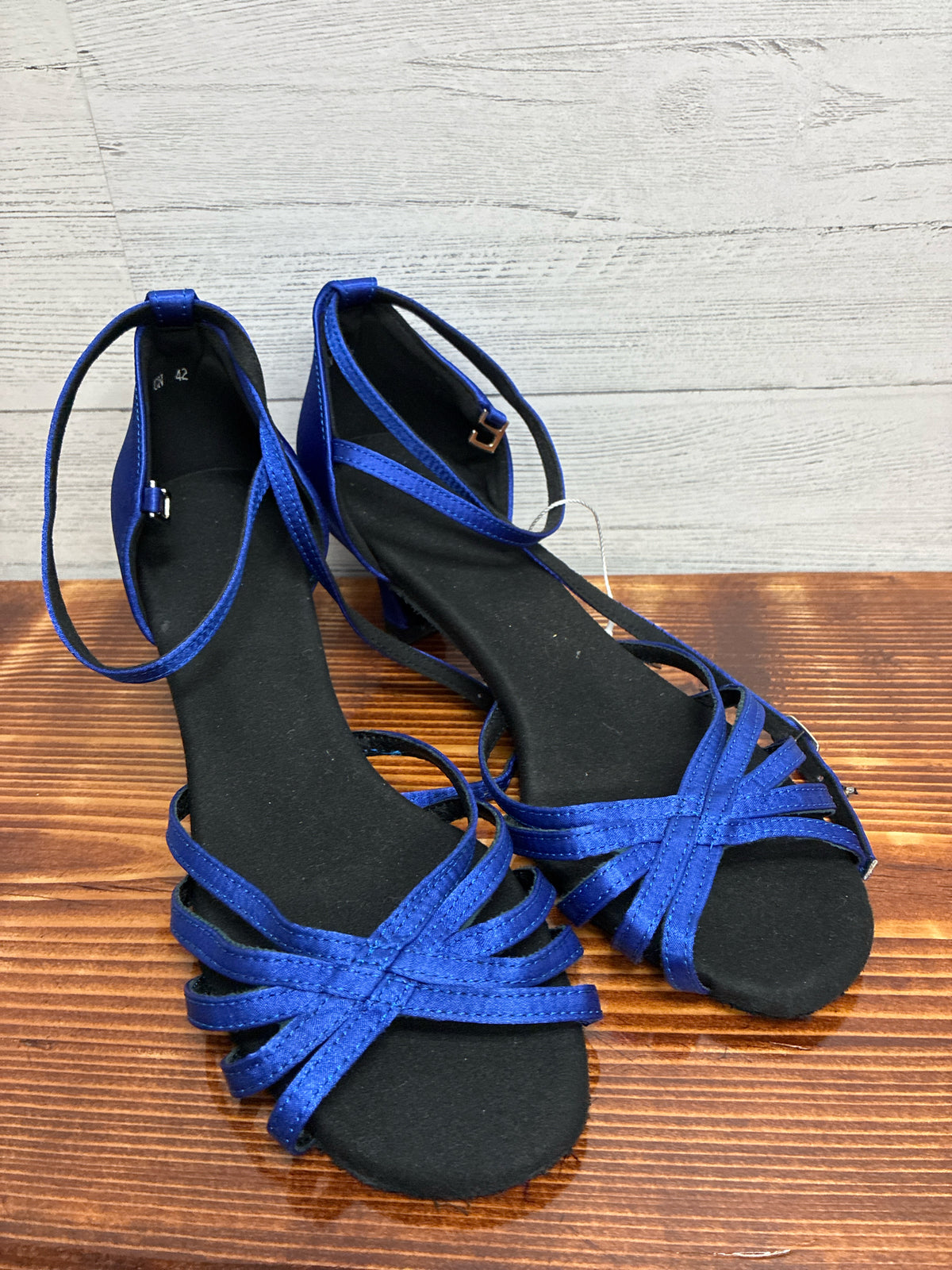 11 Navy Womens Heels