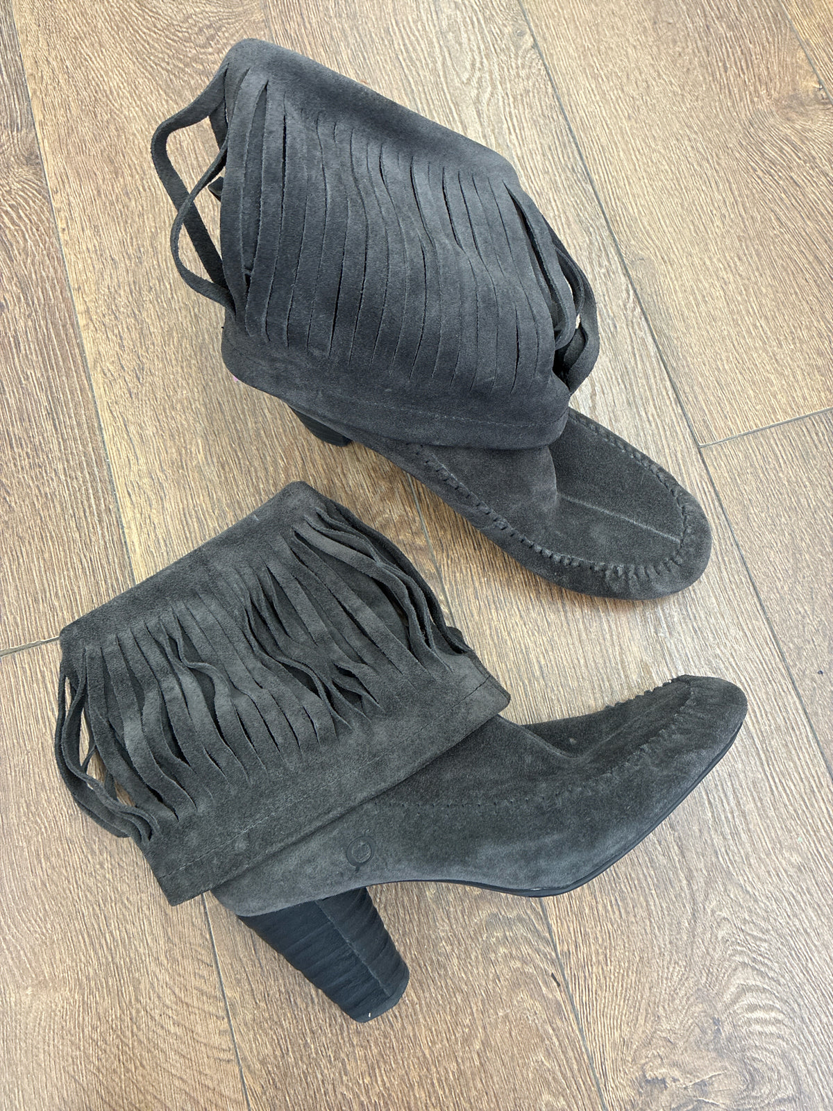 8 BORN Grey Womens Boot