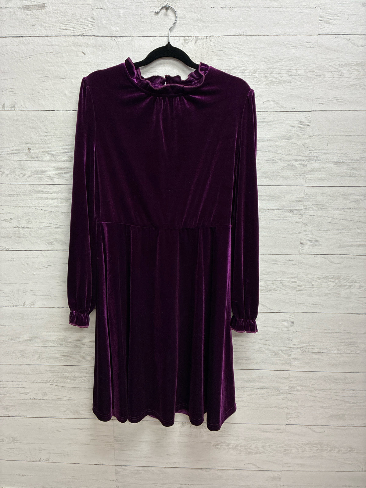 Size S Purple GOWN