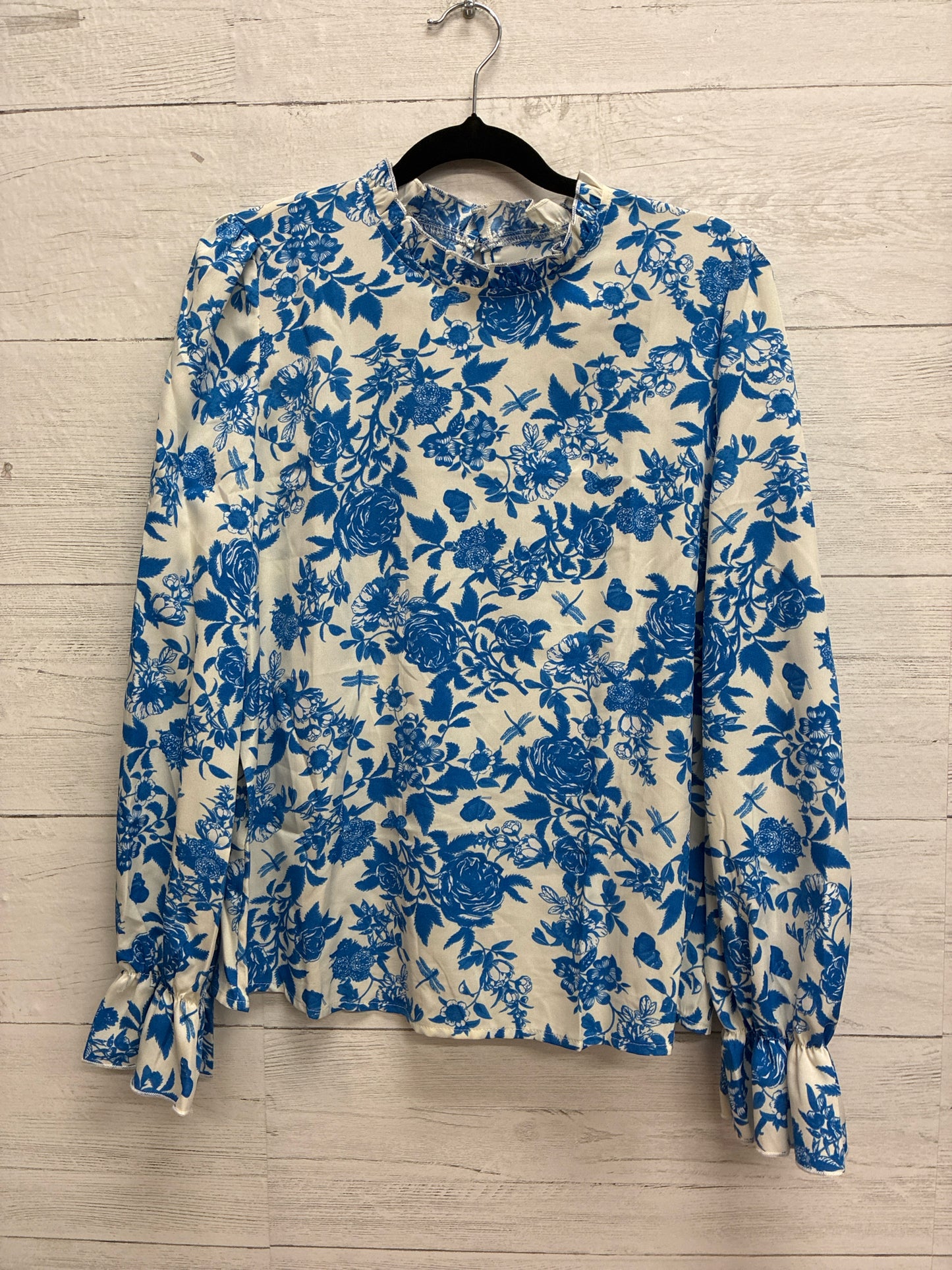 Size M N/A Blue/White Womens Shirt