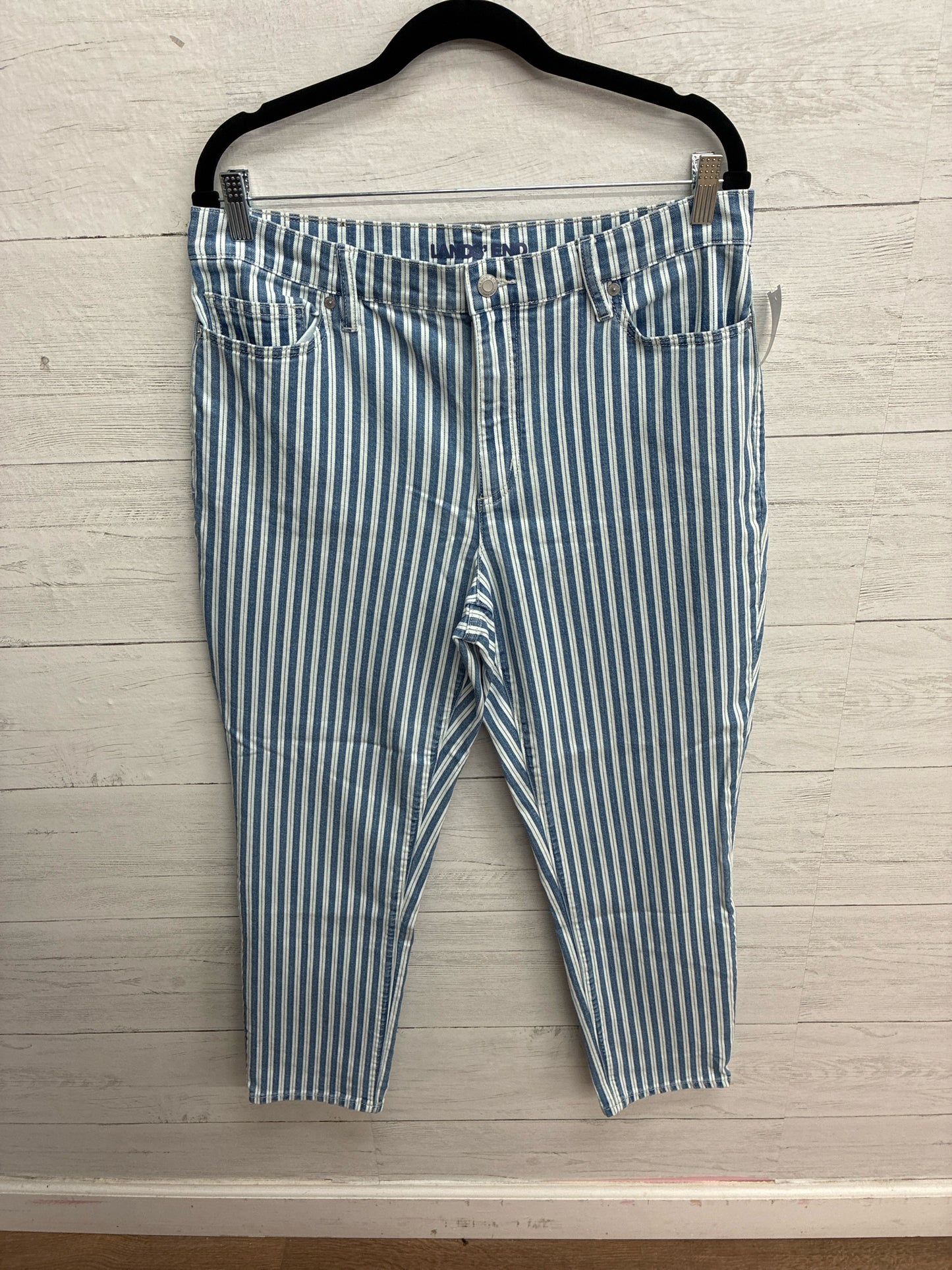 Size 14 lands end Denim Navy Womens Capri