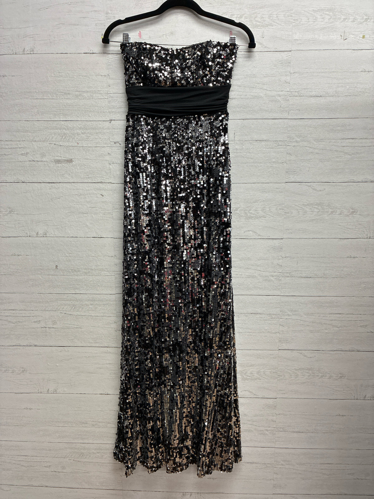 Size M Speechless Black GOWN