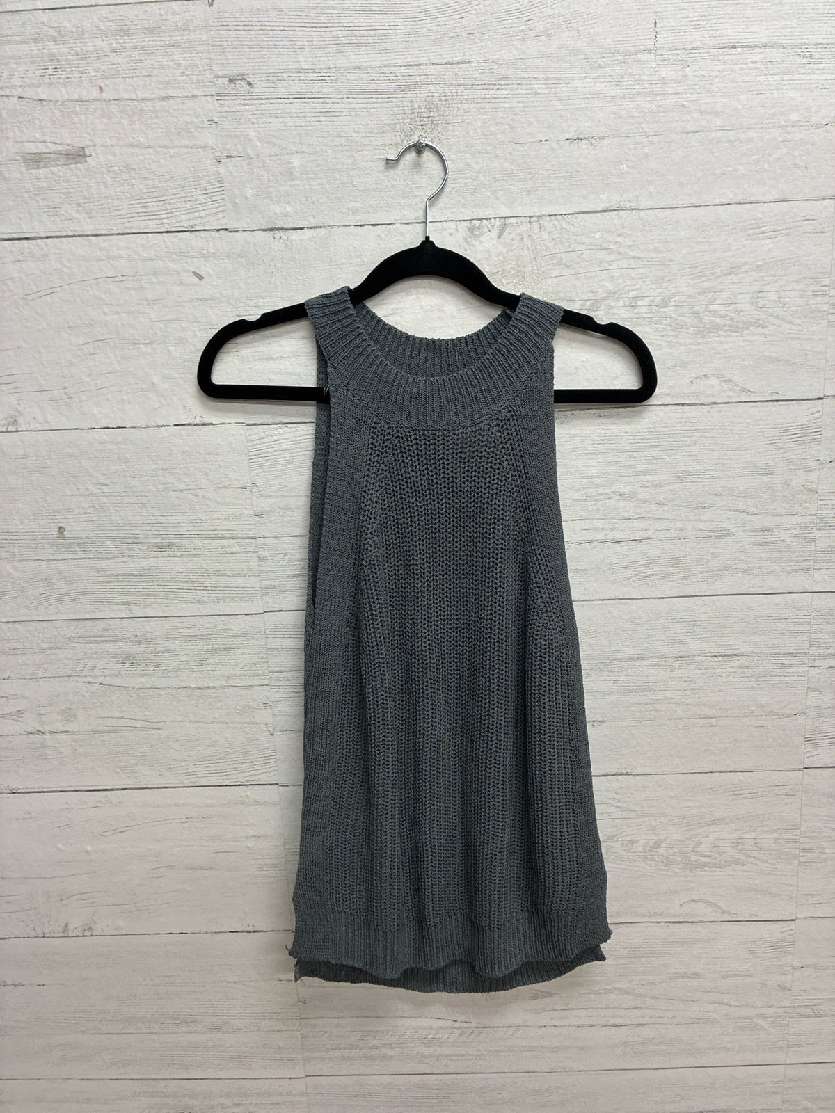 Size M La miel Grey Womens Shirt