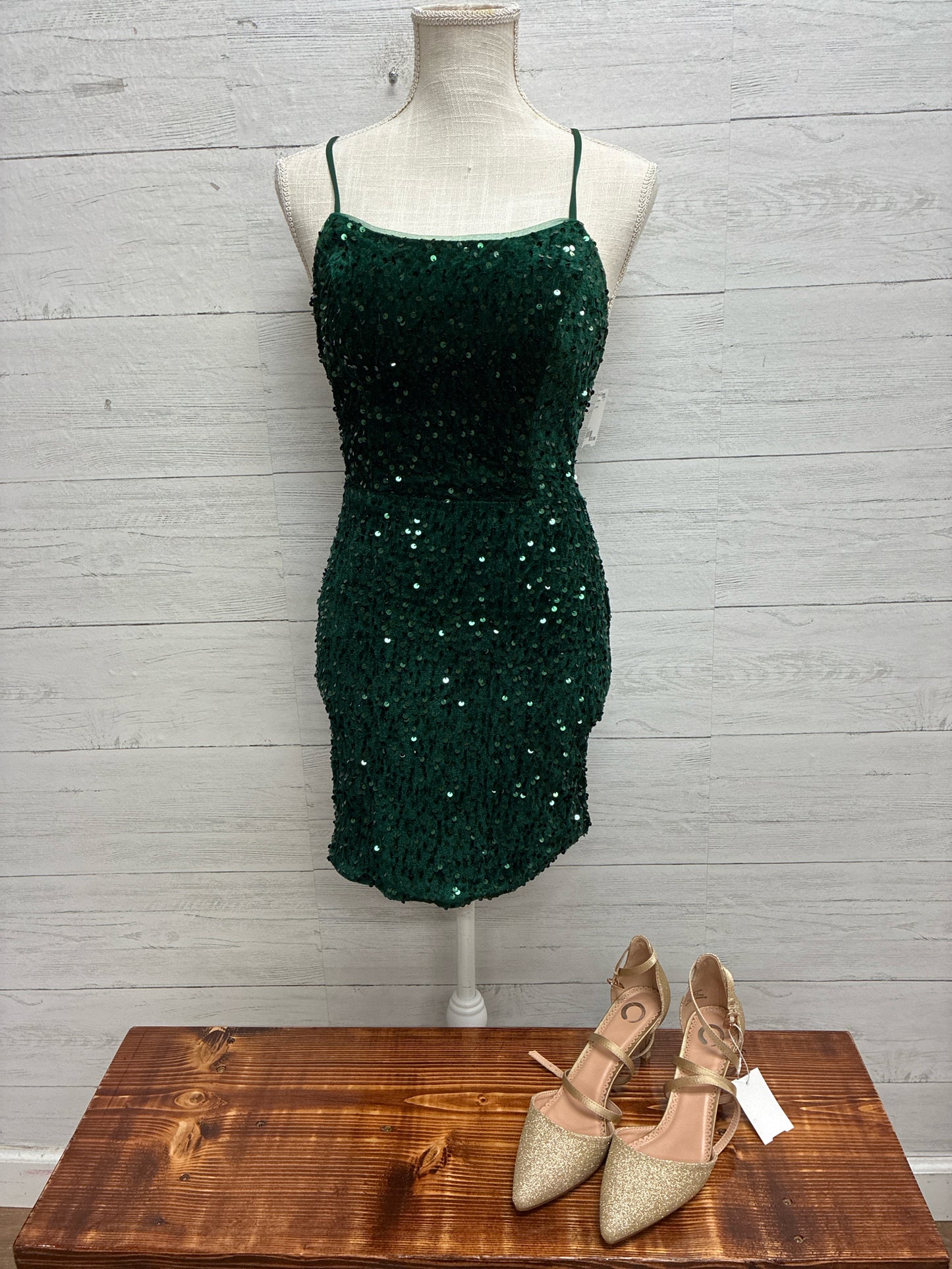 Size 2 N/A Green Gown/Evening Wear