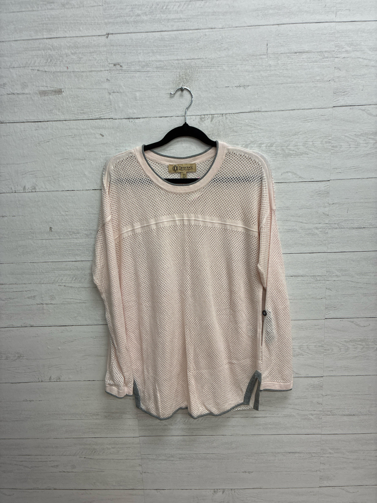 Size S Democracy White Womens Sweater