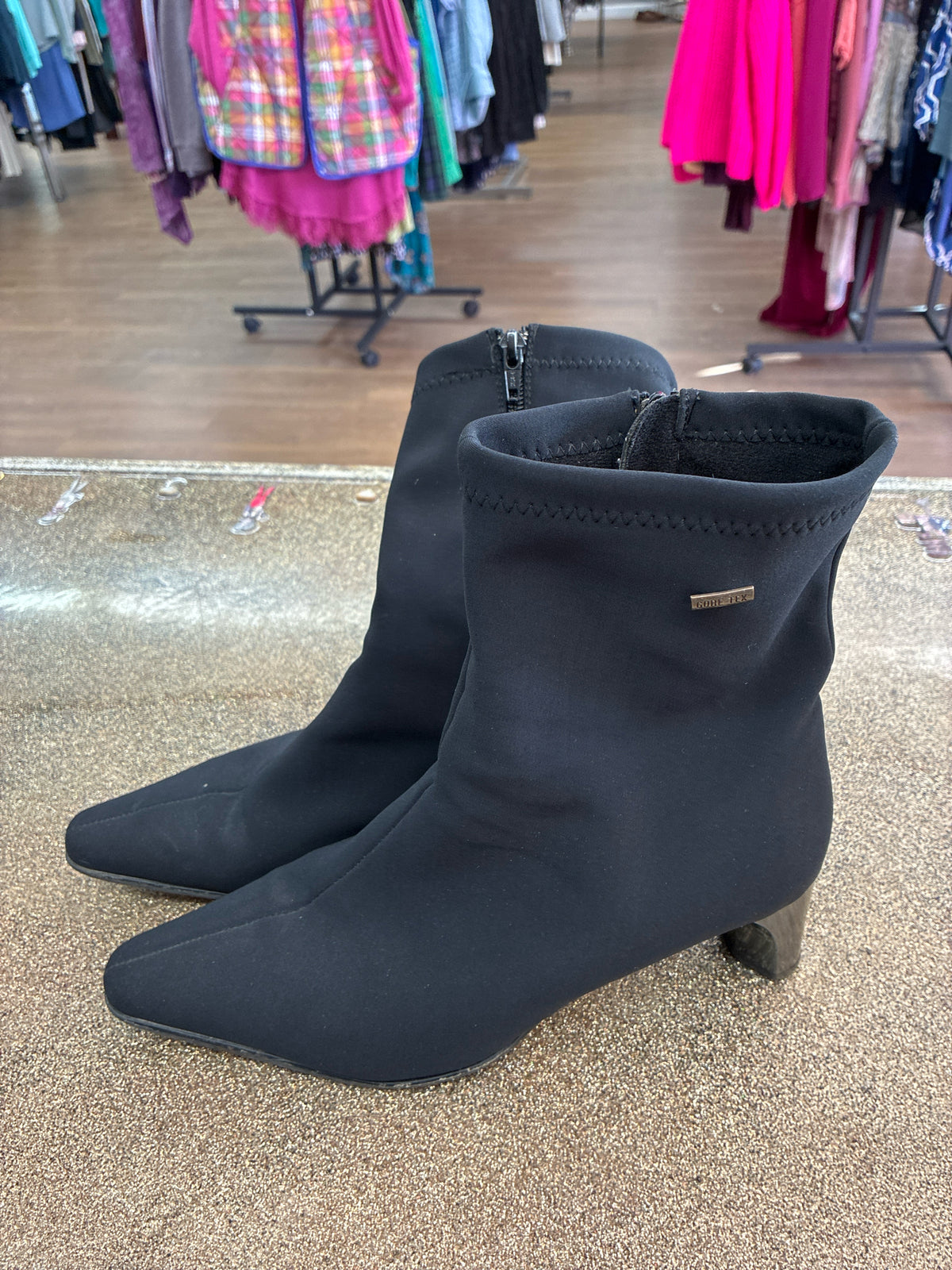 9 GORE-TEX Black Womens Boot