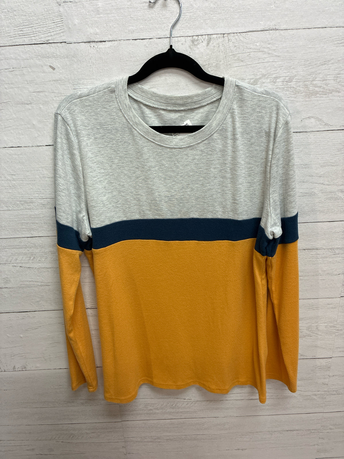 Size L N/A Yellow Womens Shirt