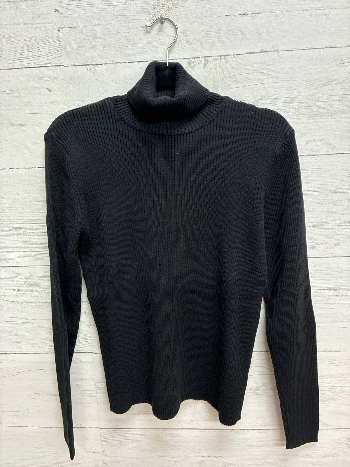 Size M Splendor Black Womens Turtleneck