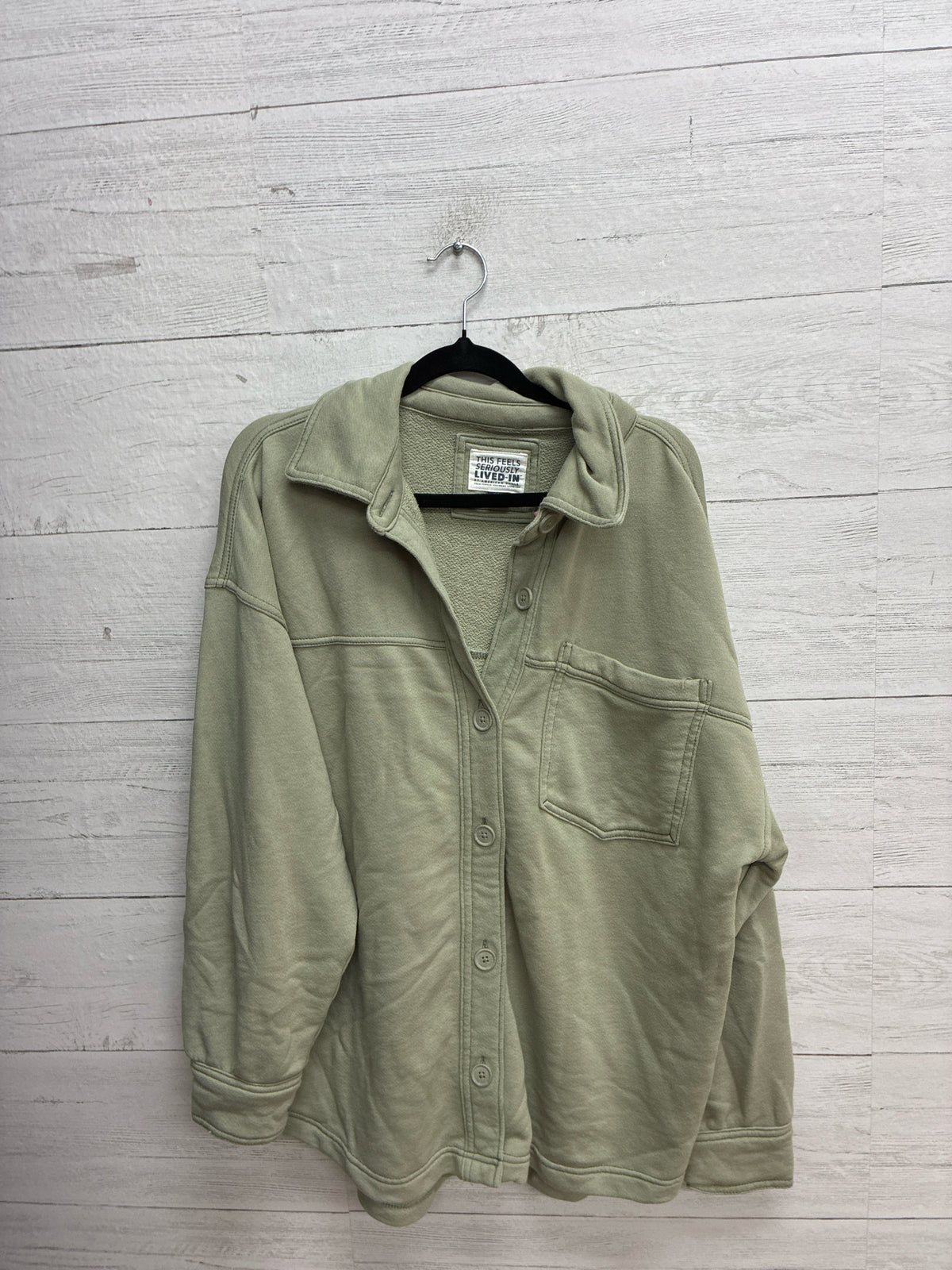 Size M American Eagle Sage Womens Shirt