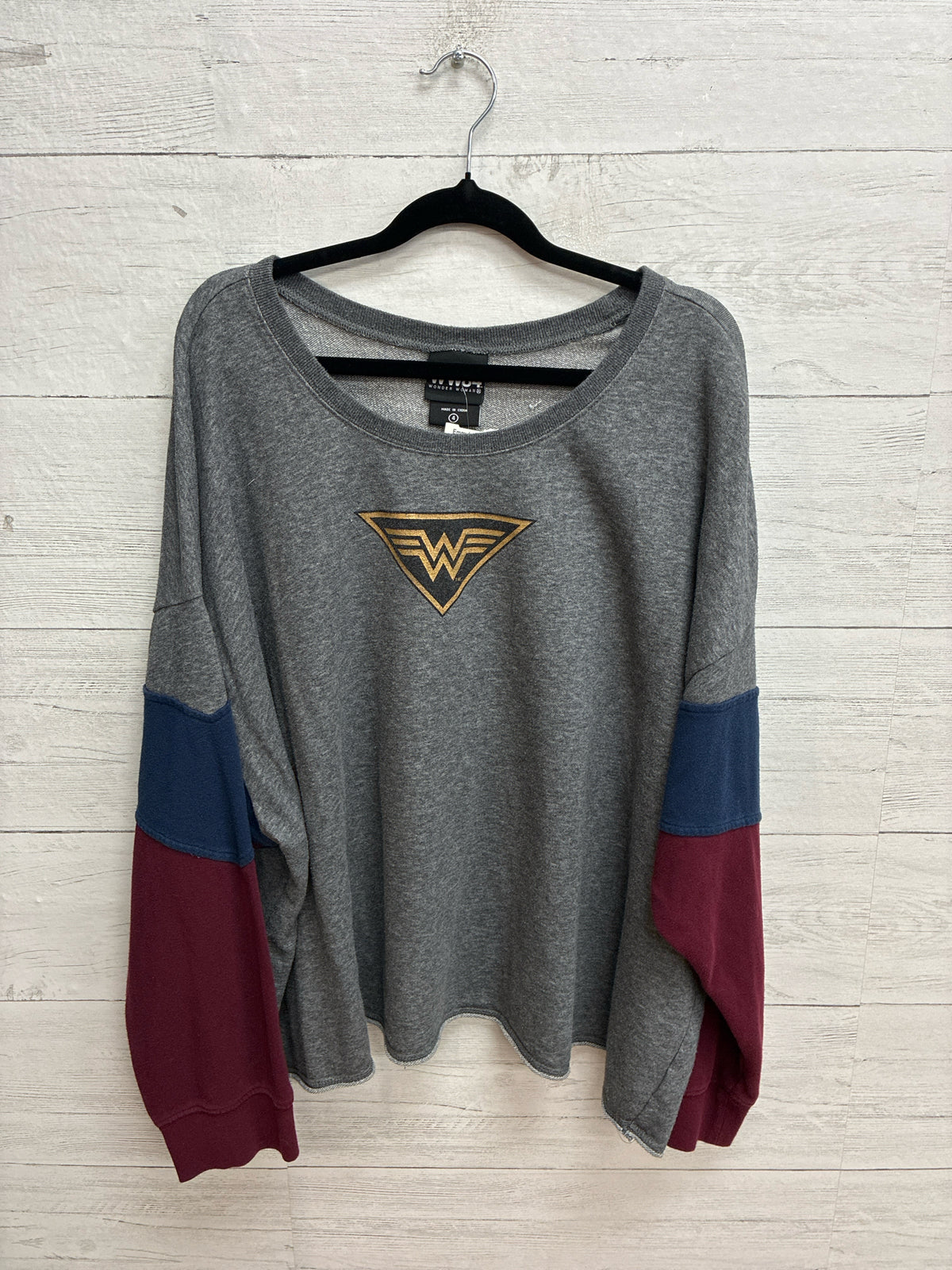 Size 4 Gray Womens Sweatshirt
