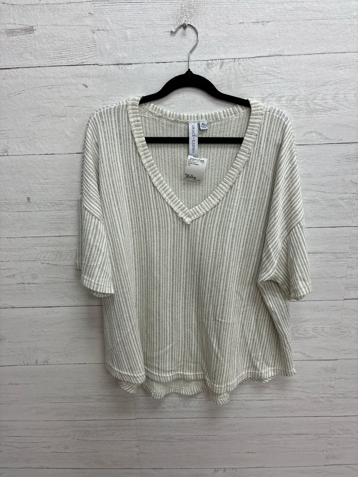 Size XL GRACE & KARMA Grey Womens Shirt