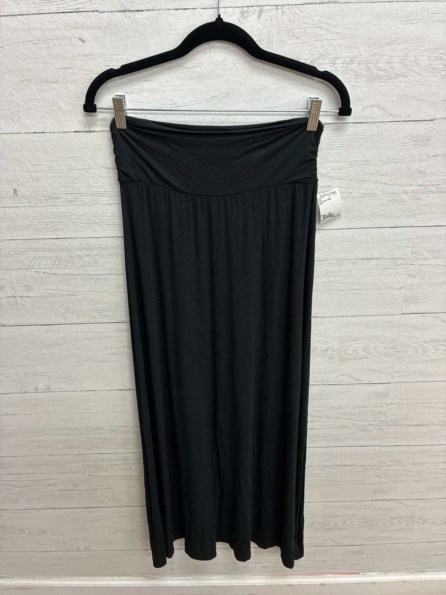 Size XS Fourteenth Place Black Skirt