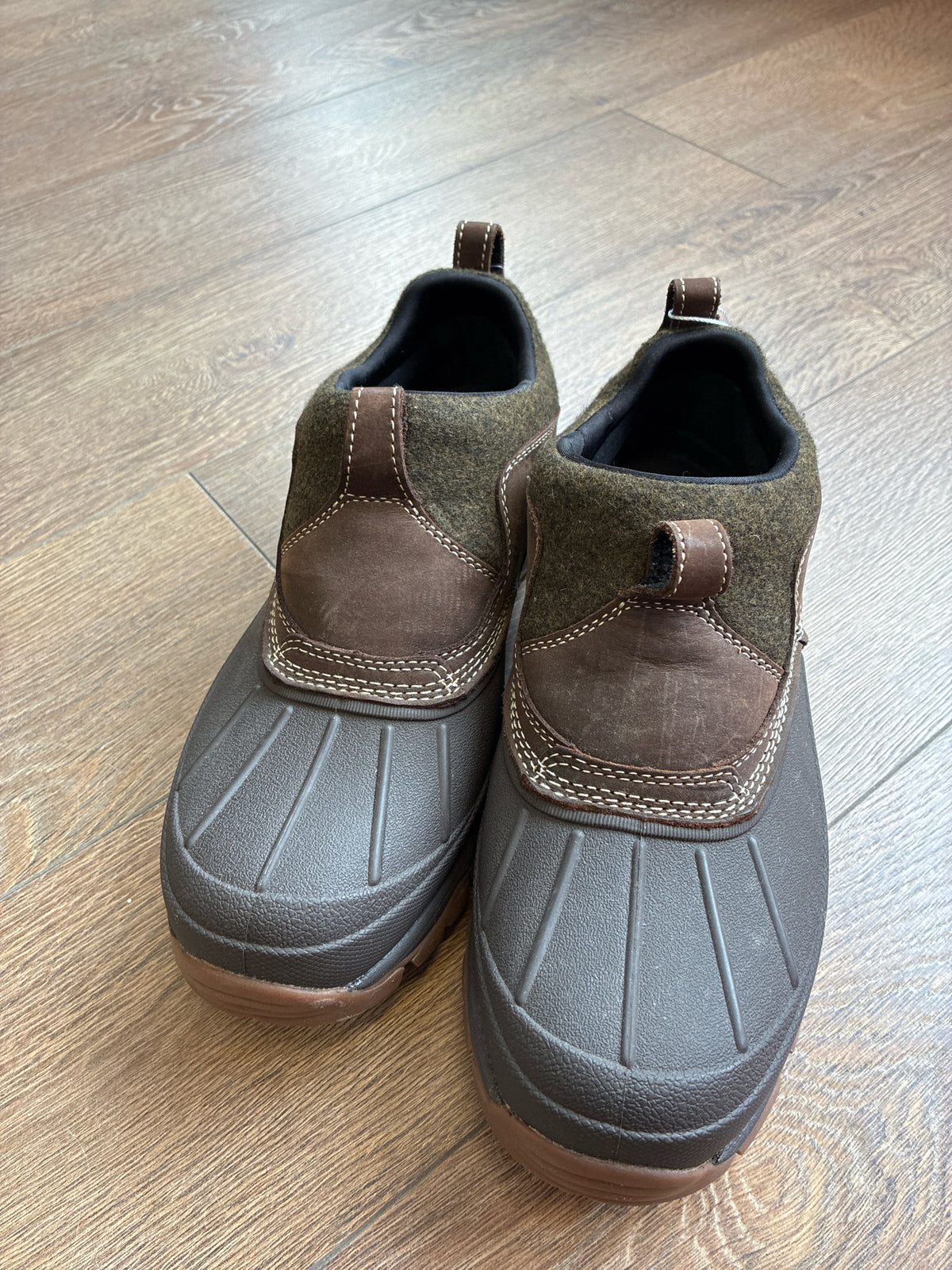 9.5 LL Bean Brown Womens Shoe