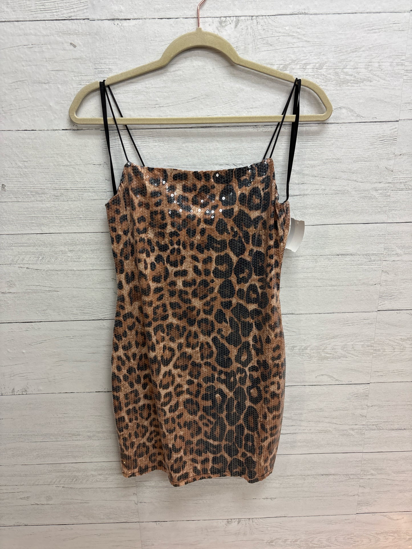 Size M City Streets GOWN