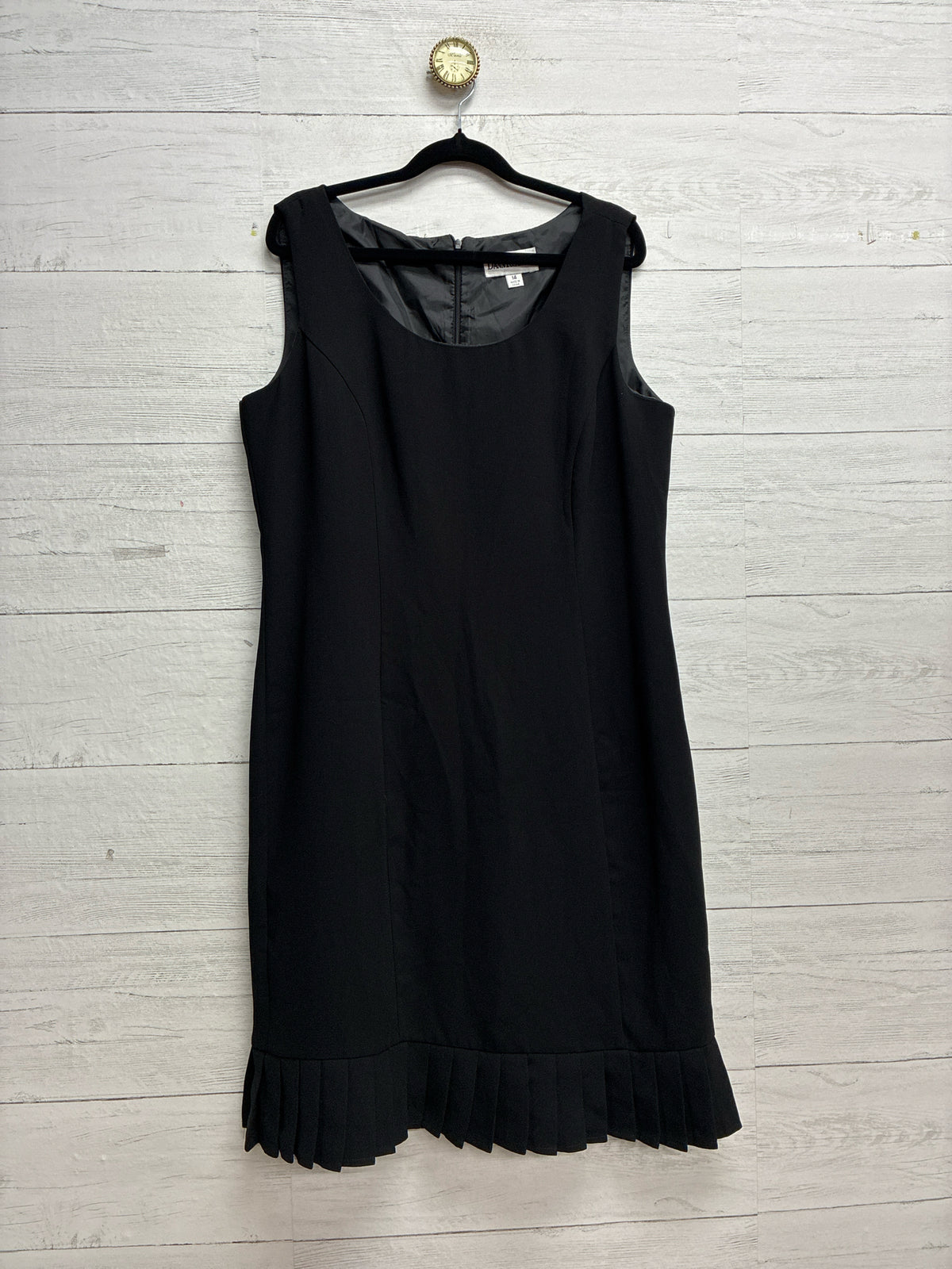 Size 14 Danny & Nicole Black GOWN