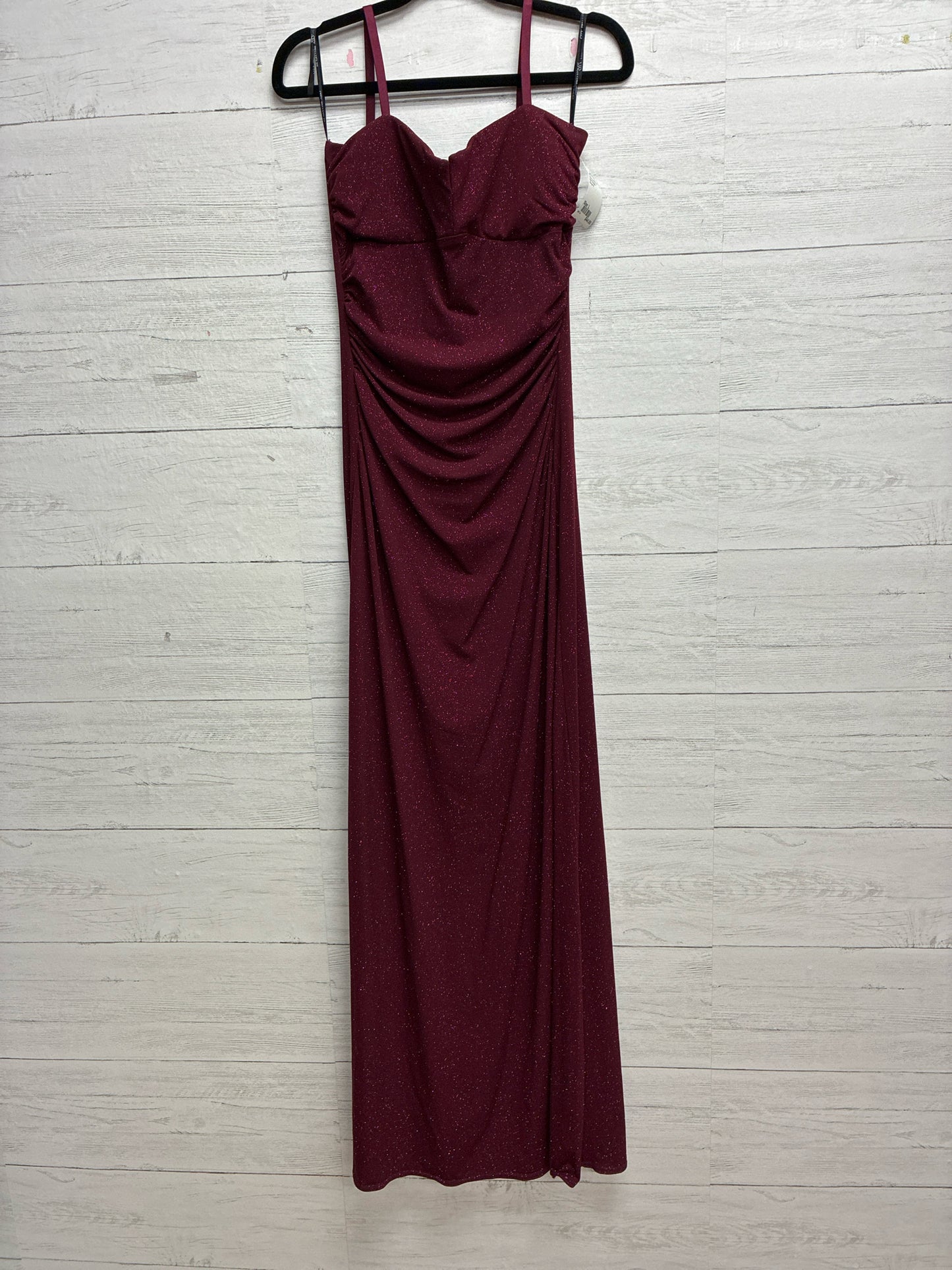 Size L City Triangles Burgundy Dress/Evening Wear