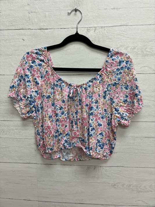 Size M Wallflower Pink Womens Shirt