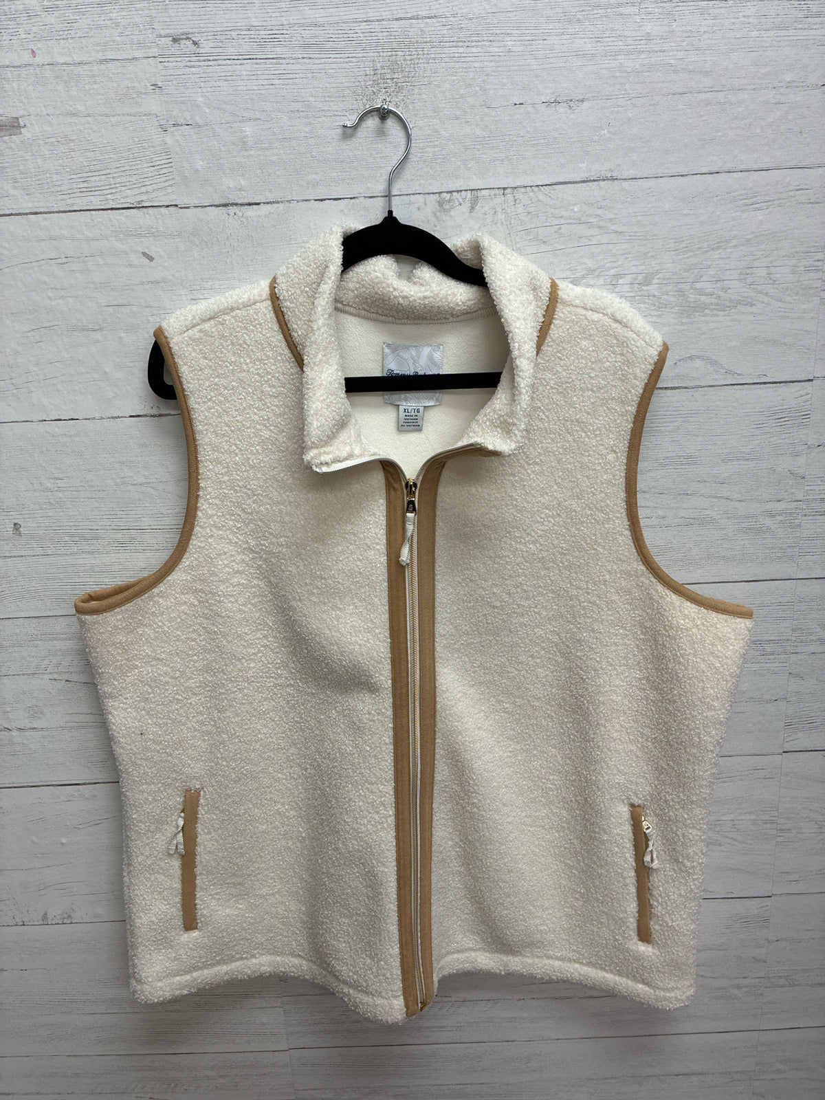Size XL Tommy Bahama Cream Womens Vest
