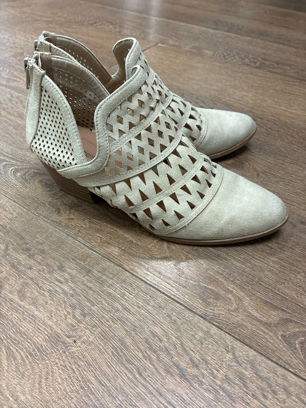 7 Maurices Tan Womens Boot