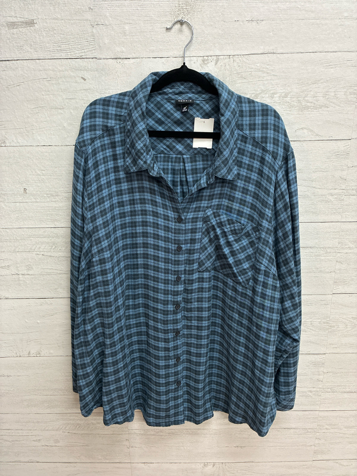 Size 4 Torrid Blue Womens Shirt
