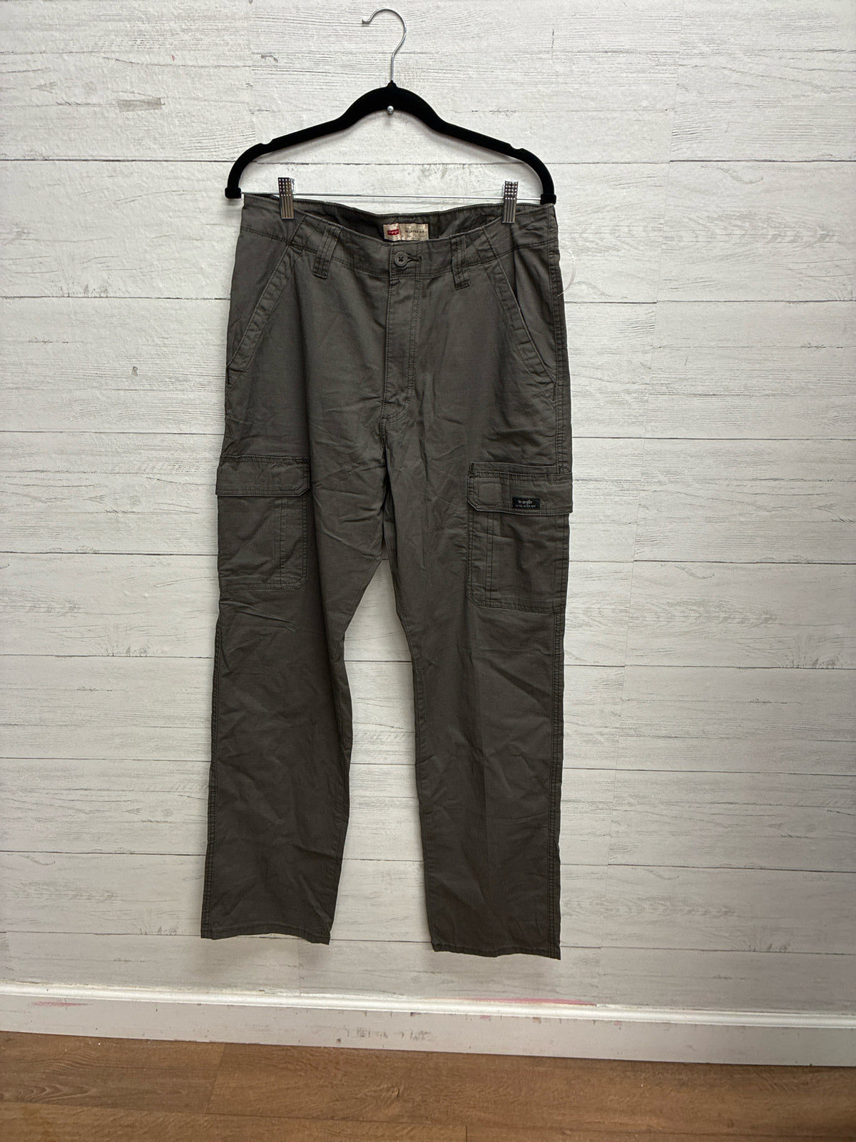 Size 32x34 Wrangler Gray Mens Jeans