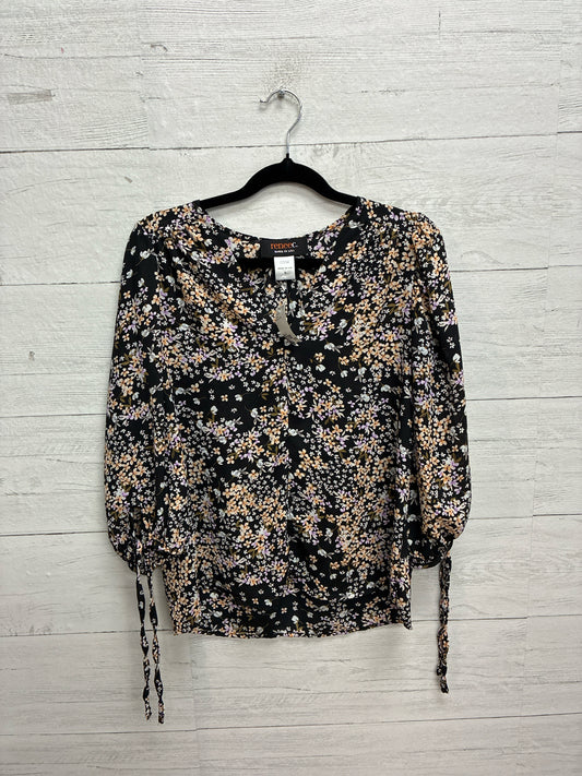 Size S reneec. BLACK FLORAL Womens Shirt