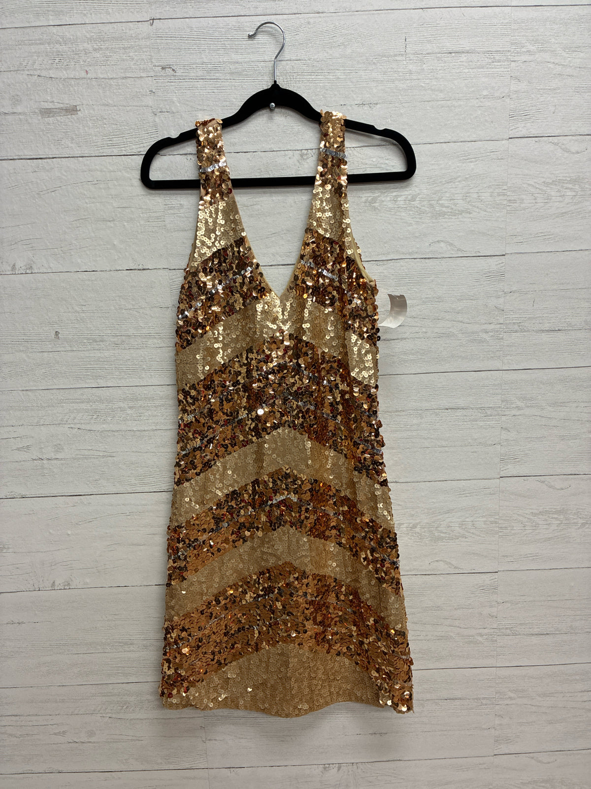 Size L Gold GOWN