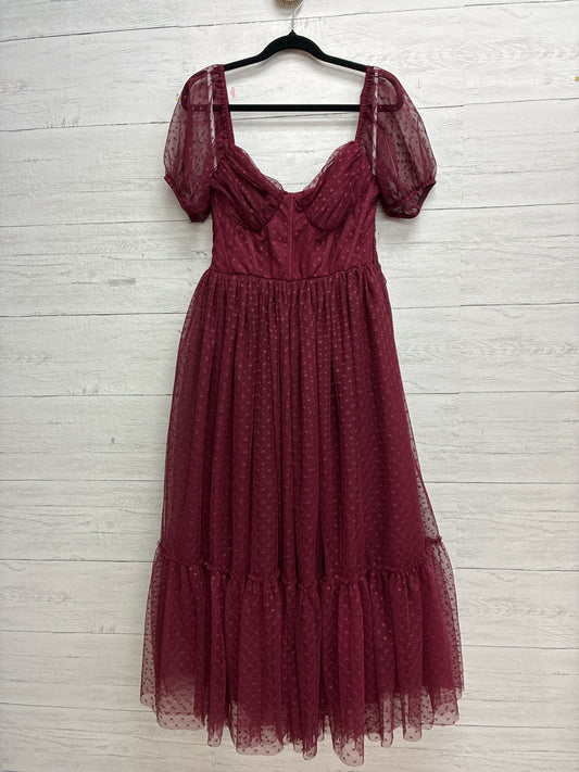 Size M Lulus maroon GOWN