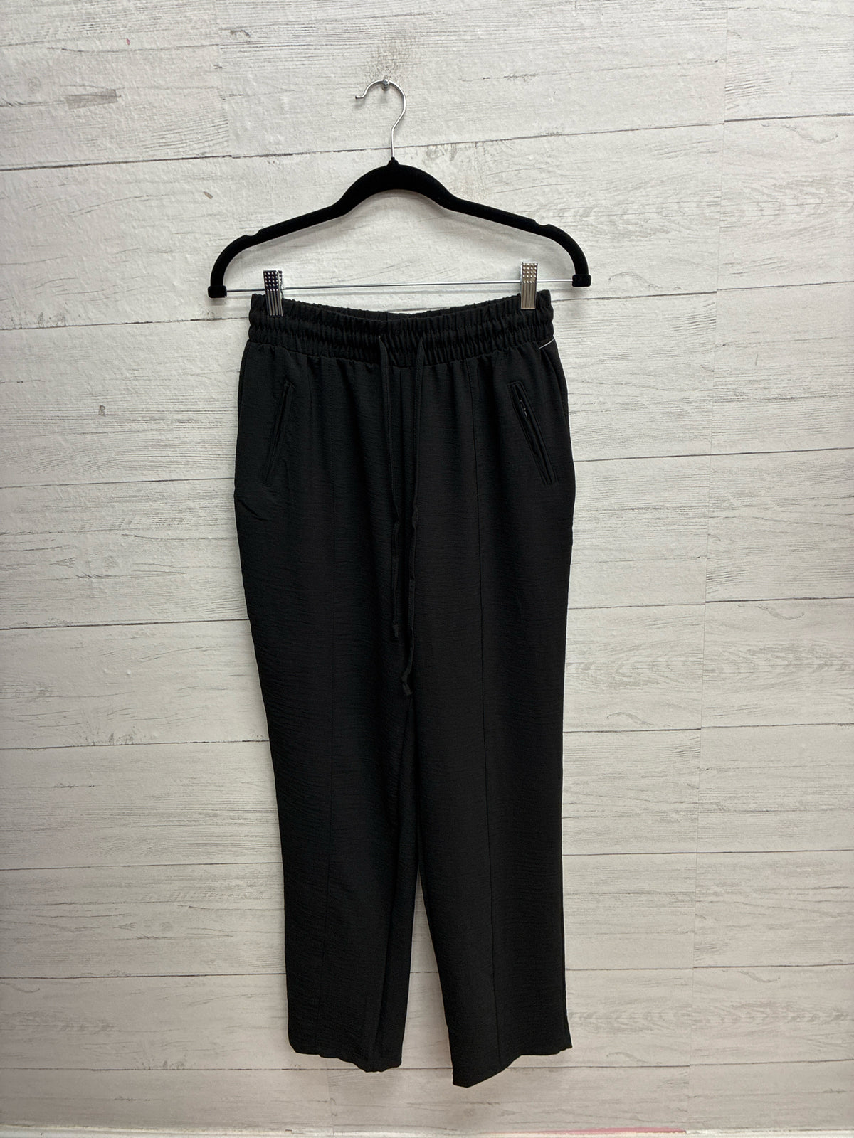 Size M Elizabeth & Nicole Black Womens Pants
