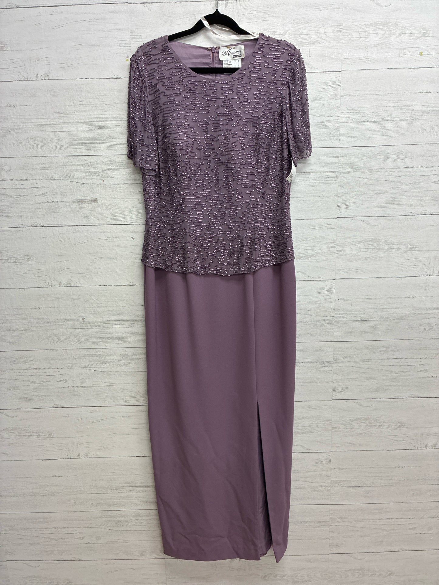 Size 10 Avanti Lavender Dress/Evening Wear