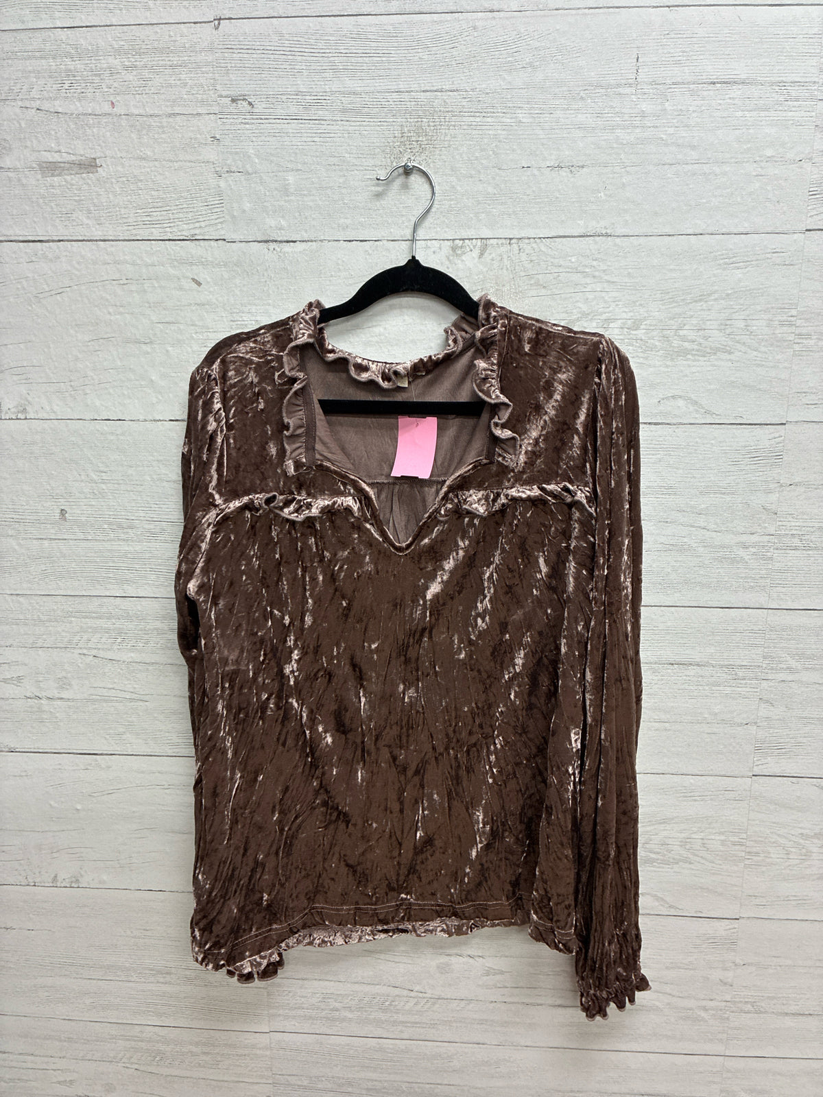 Size M mystree Taupe Womens Shirt