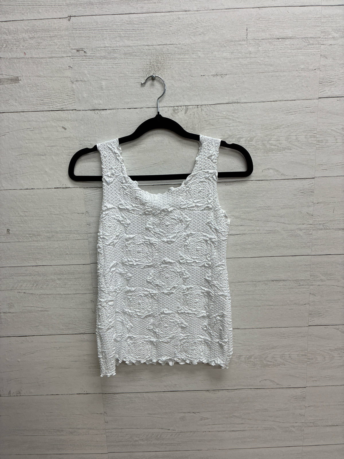 Size XS Haystacks White Womens Tank-Top