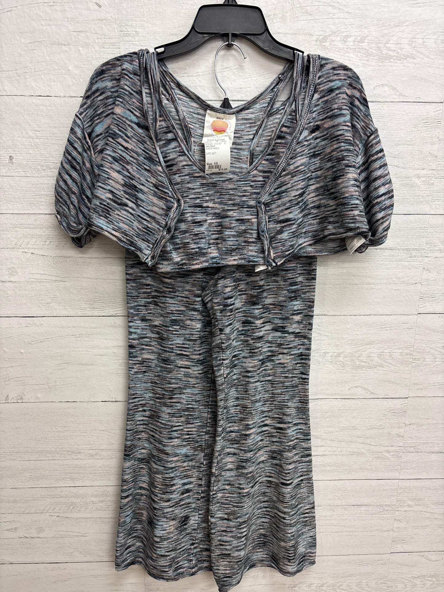 Size XS Daily Planet BLAC/PINK/BLU WOMANS - 3PC- SET