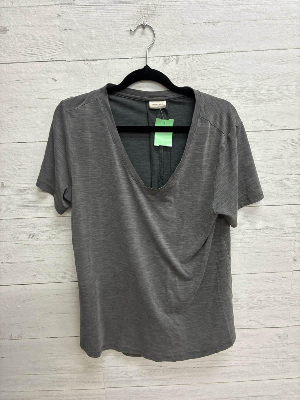 Size M Mod Ref Gray Womens Shirt