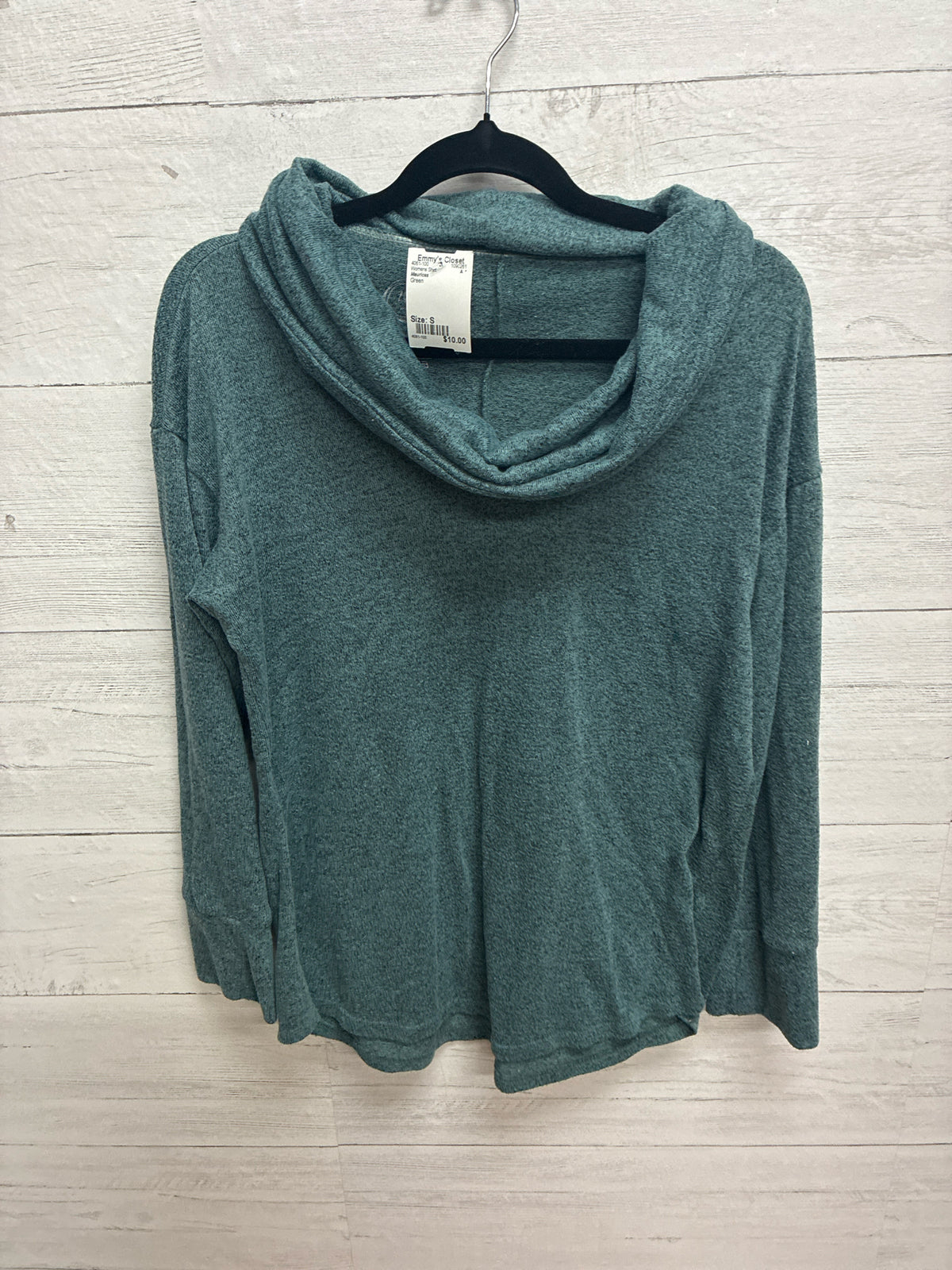 Size S Maurices Green Womens Shirt