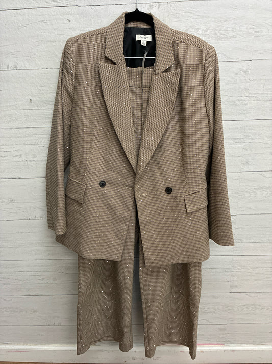Size 8 ON 34TH Black/Brown Womens pantsuit