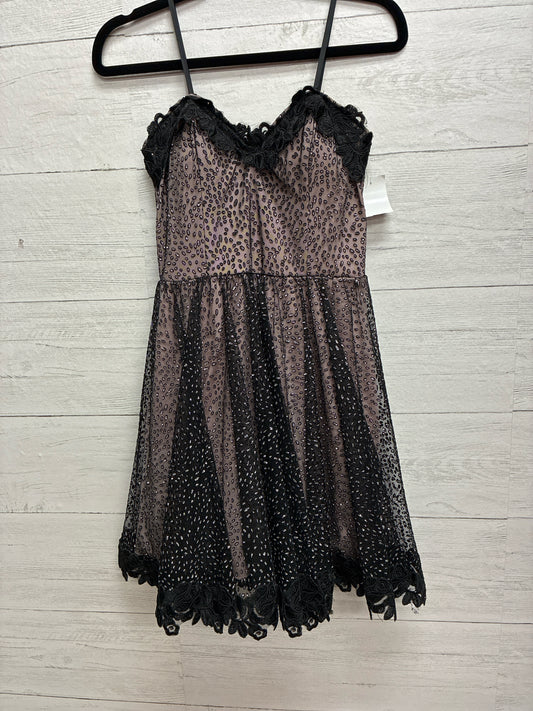 Size 5 City Triangles BLAC/PINK/BLU Dress/Evening Wear
