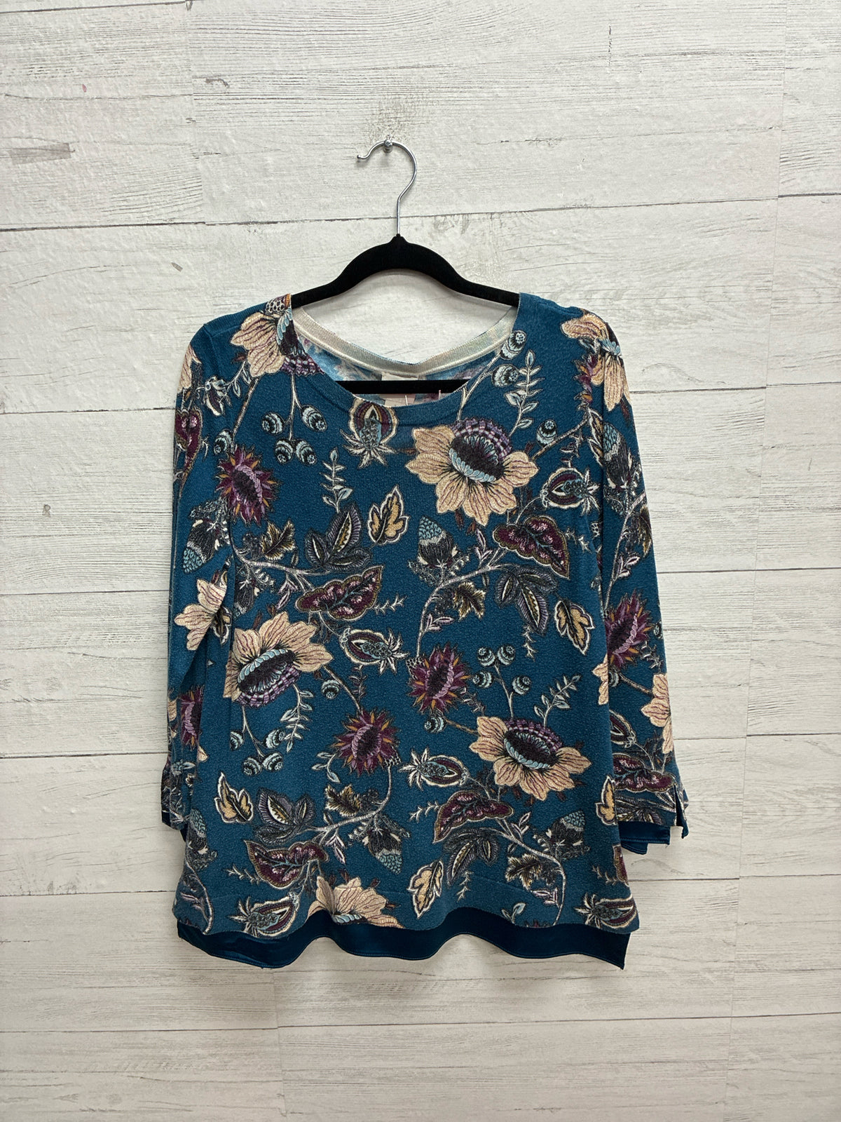 Size 1 Chico's Blue Print Womens Sweater